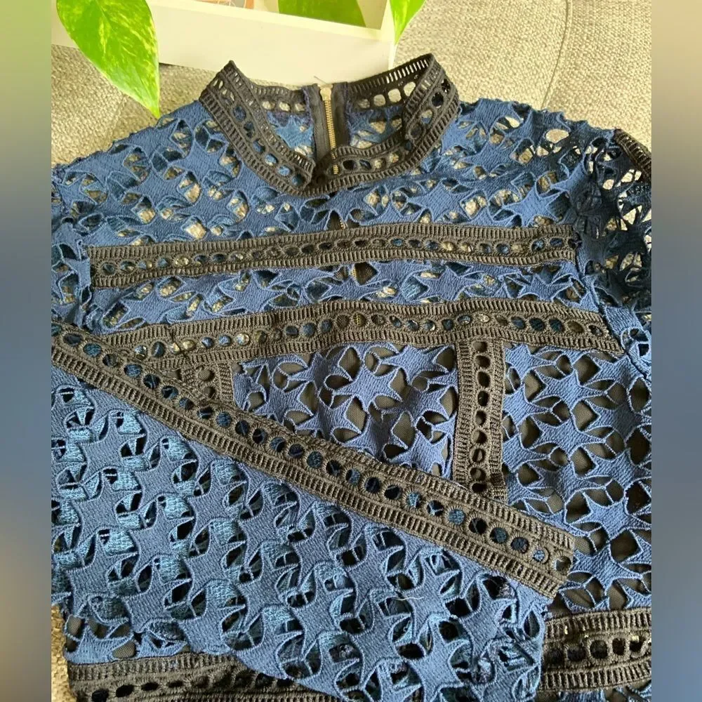 Few Moda Star Lace Mini Dress - Picture 10 of 11